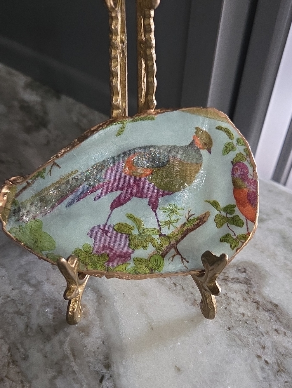 Handcrafted Chelsea Bird Design Oyster Jewelry Dish ⚜️💜⚜️